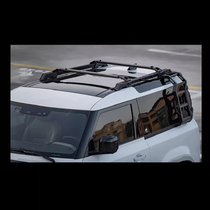 Land Rover Defender 90 front off-road bumper, side climbing ladder, roof luggage frame, horizontal bar, guide plate