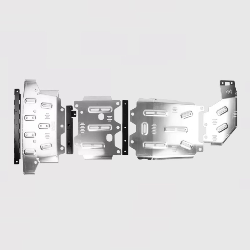 Ford Wrangler aluminum alloy chassis guard plate, non-destructive installation, sturdy, scratch resistant and durable